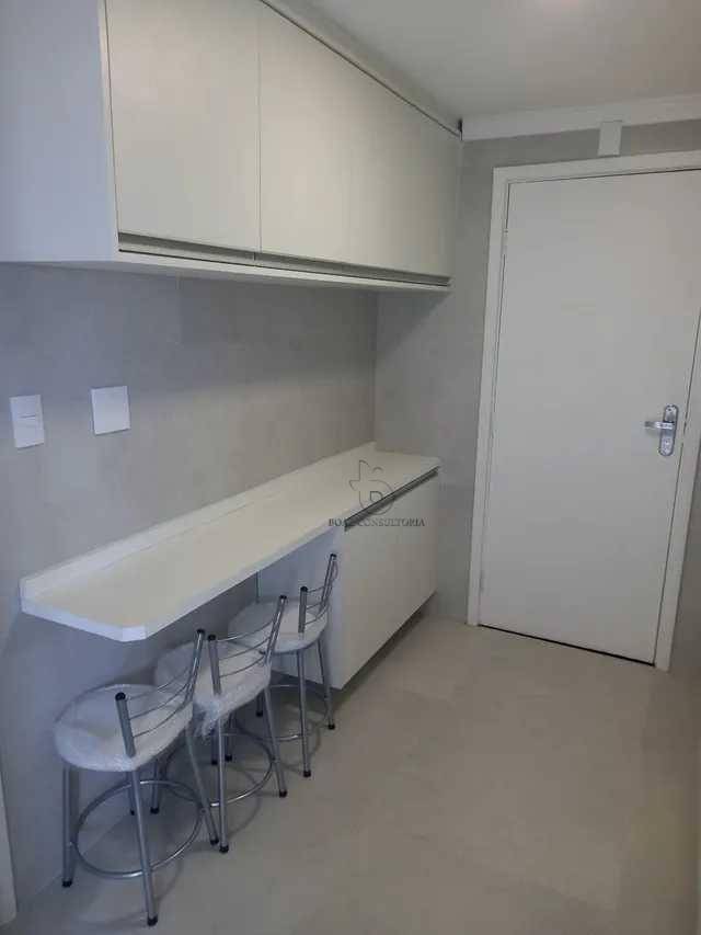 Apartamento à venda com 3 quartos, 115m² - Foto 9