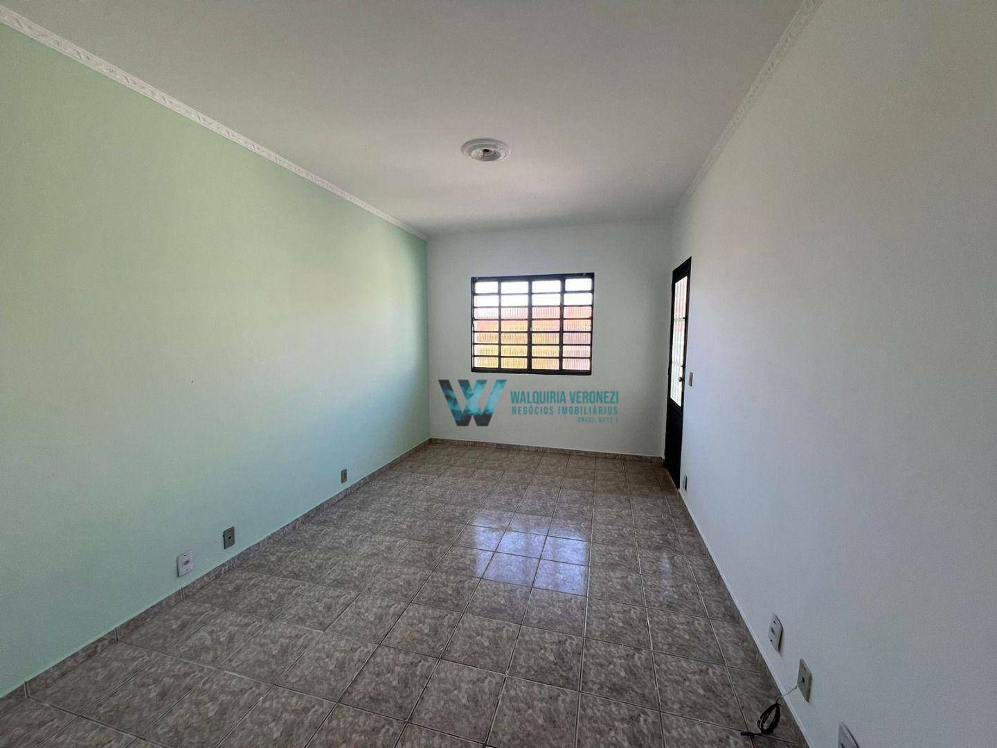 Casa à venda com 2 quartos, 94m² - Foto 4