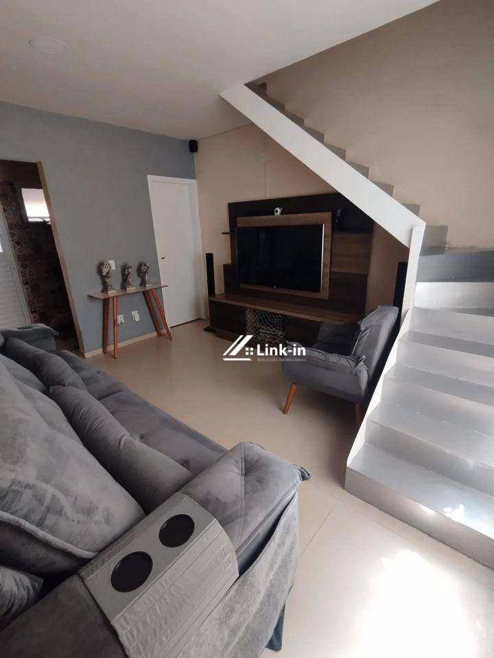 Casa, 2 quartos, 48 m² - Foto 2