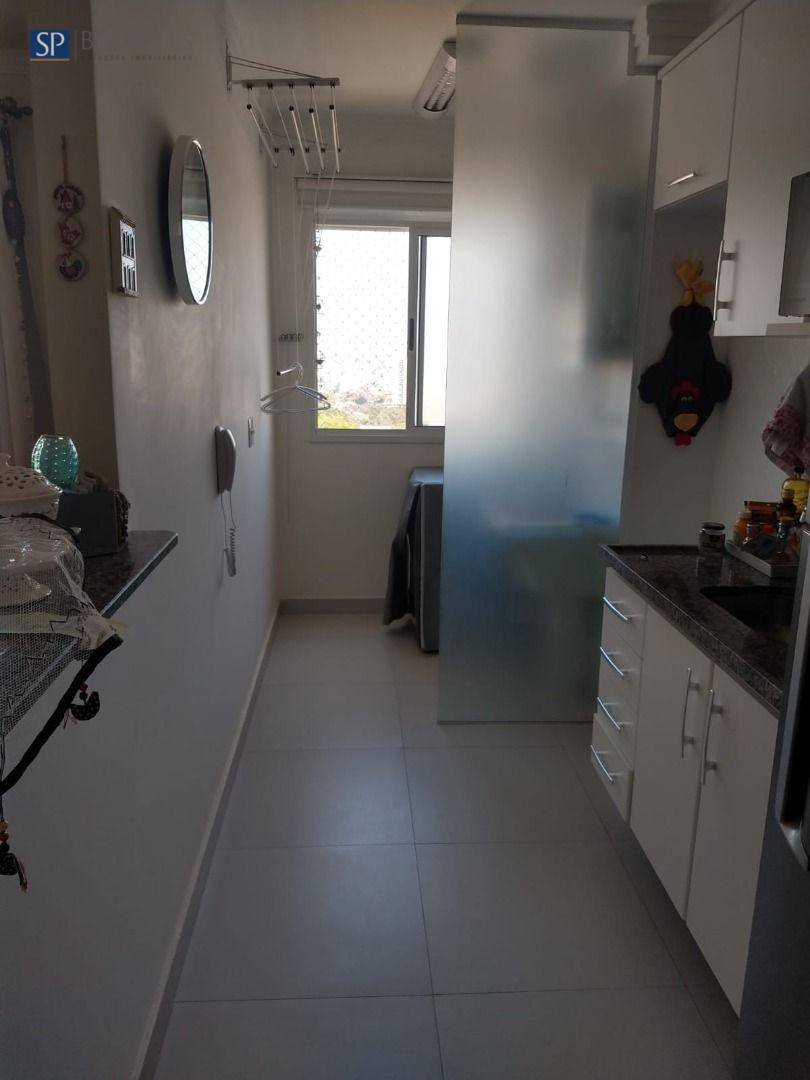 Apartamento à venda com 2 quartos, 60m² - Foto 11