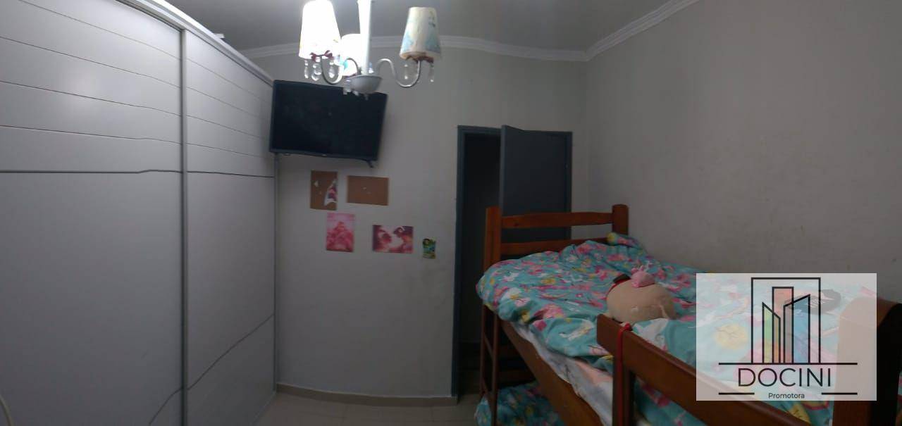 Casa à venda com 2 quartos, 250M2 - Foto 3