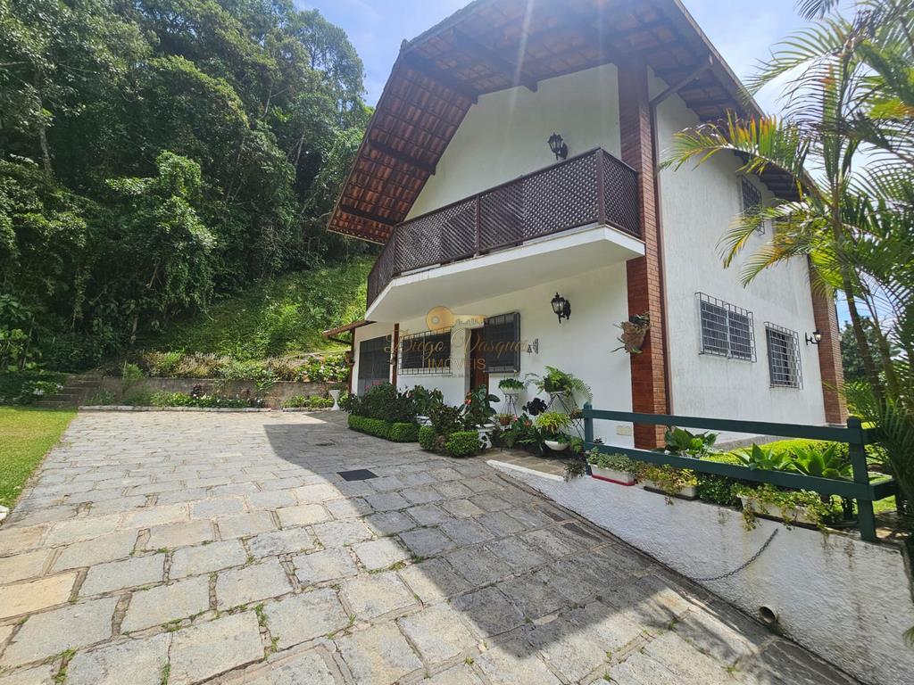 Casa de Condomínio à venda com 6 quartos, 190m² - Foto 4