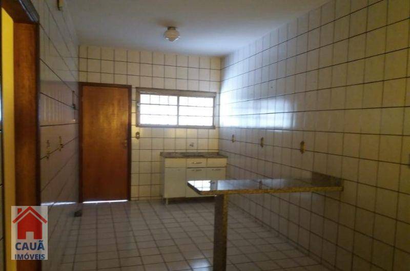 Casa à venda com 3 quartos, 100m² - Foto 8