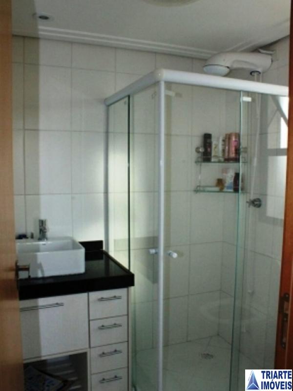 Apartamento à venda com 3 quartos, 75m² - Foto 9