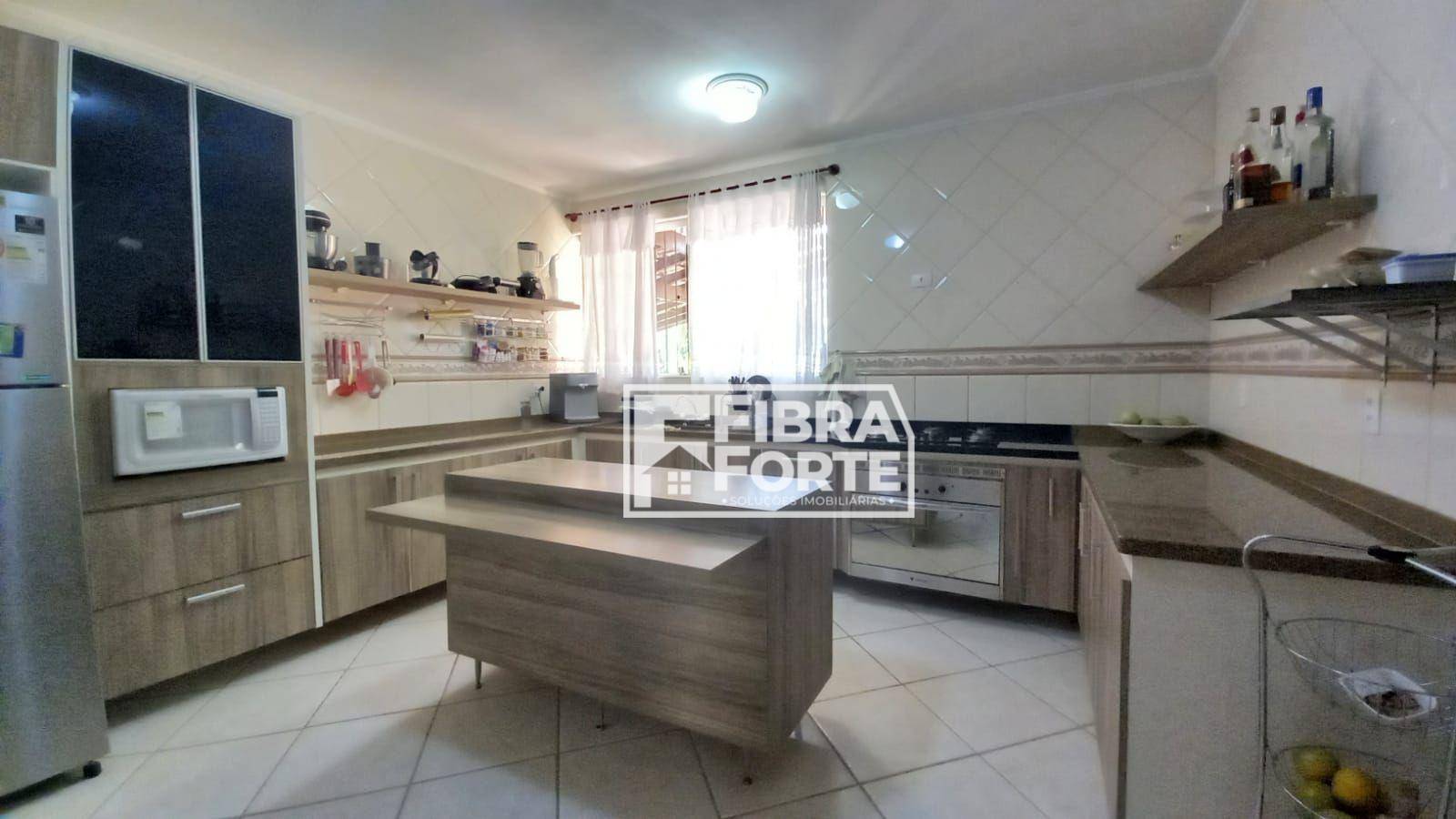 Chácara à venda com 5 quartos, 480m² - Foto 15