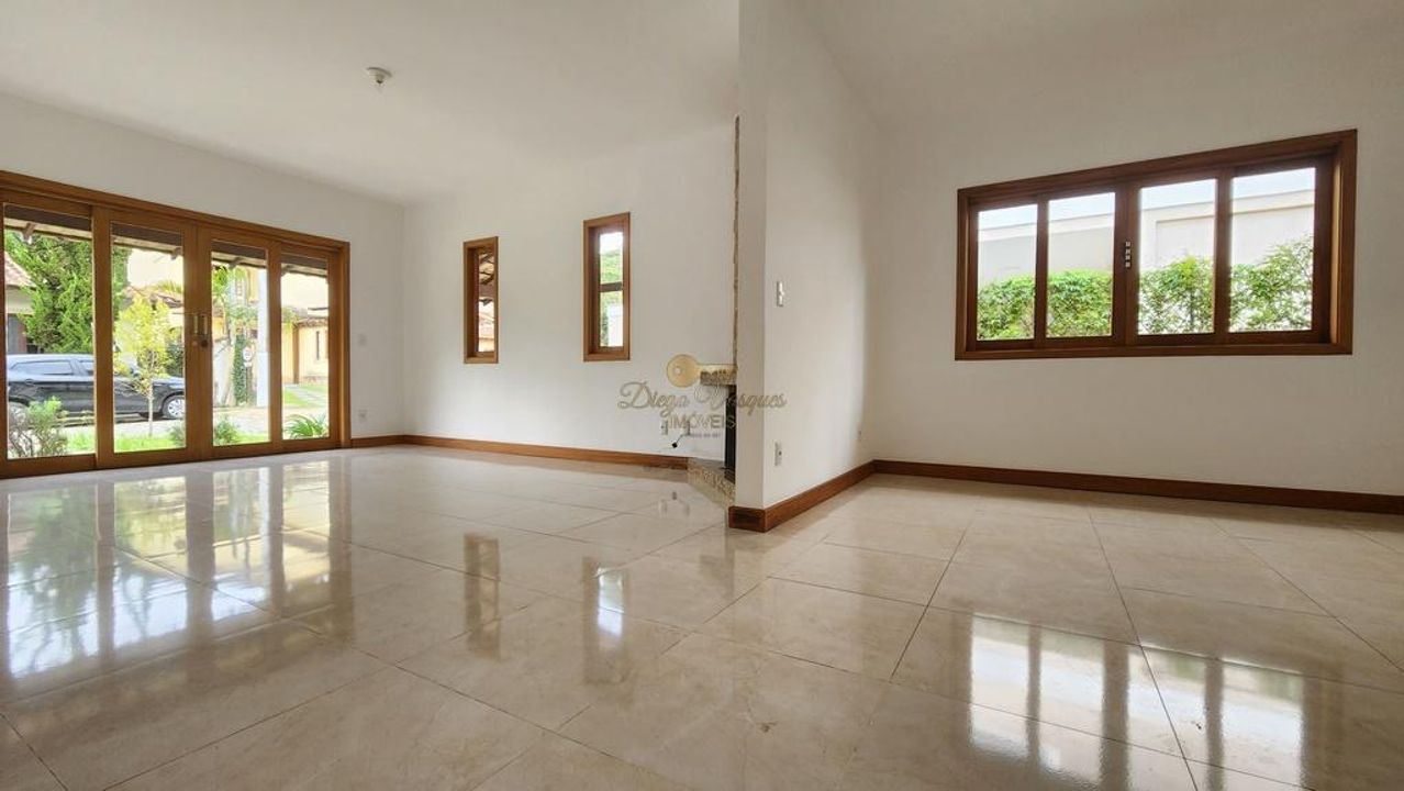 Casa de Condomínio à venda com 3 quartos, 156m² - Foto 2