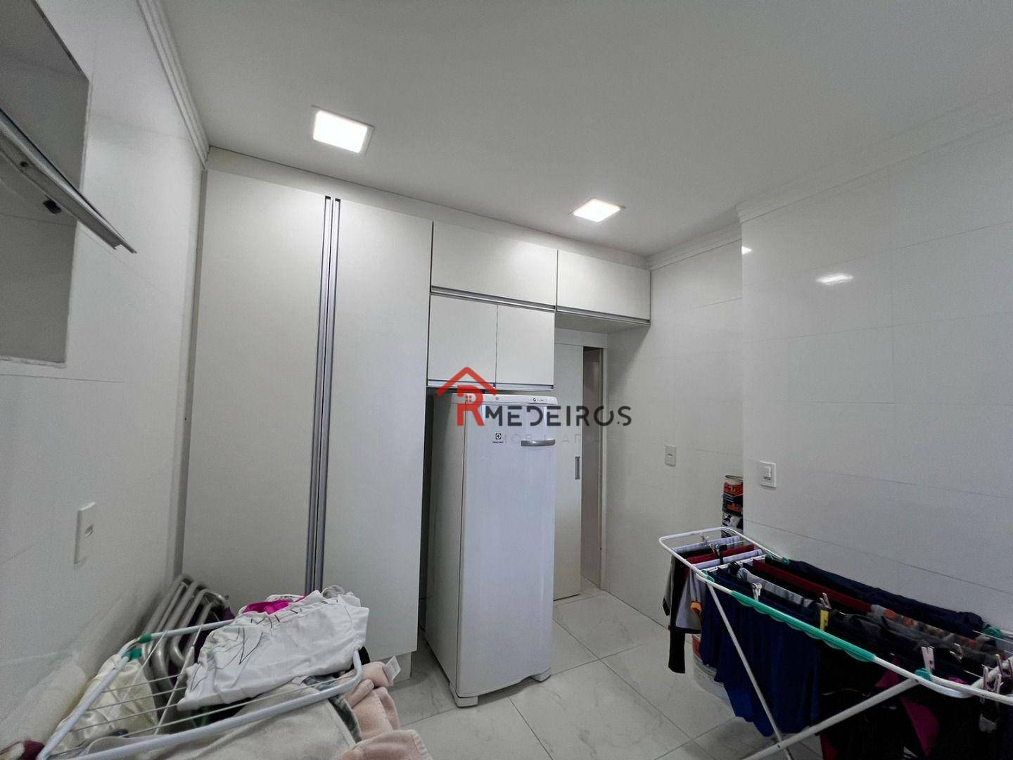 Apartamento à venda com 3 quartos, 154m² - Foto 49