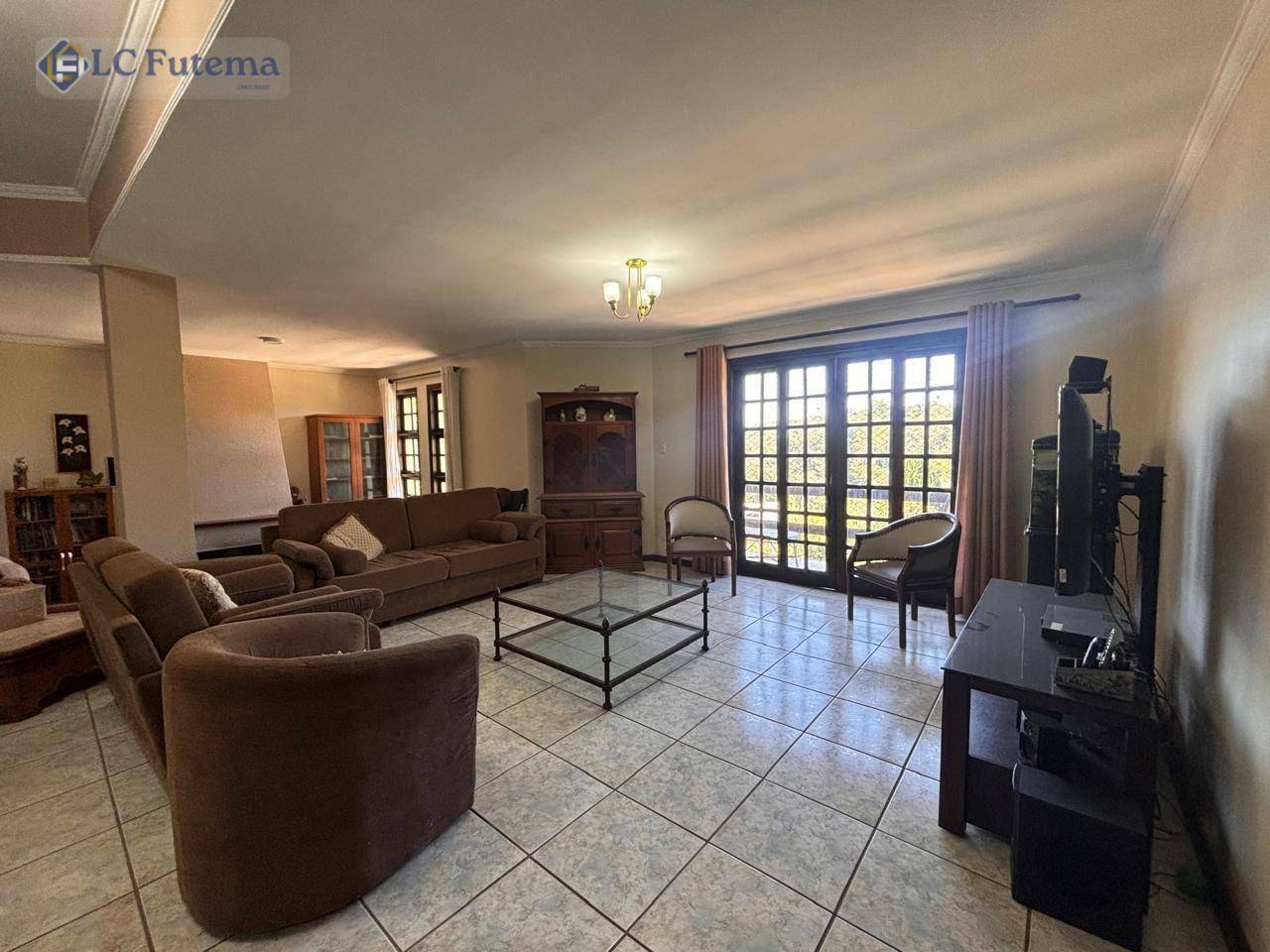 Casa de Condomínio à venda com 4 quartos, 650m² - Foto 3