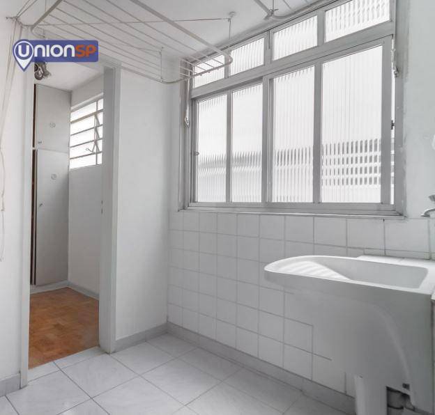 Apartamento à venda com 3 quartos, 80m² - Foto 17