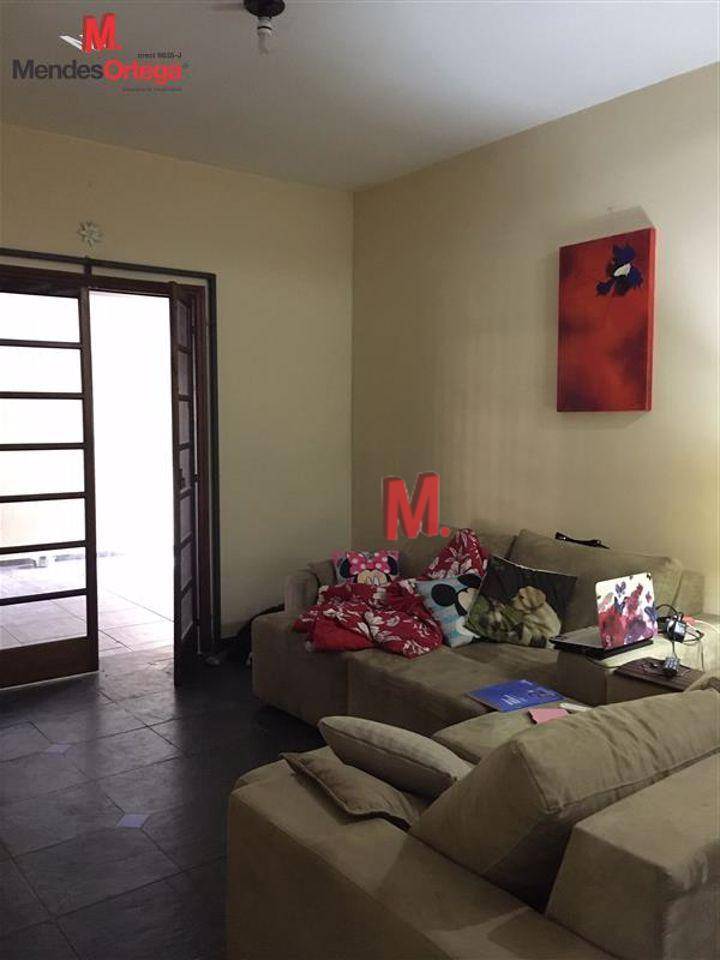 Casa à venda com 3 quartos, 230m² - Foto 7
