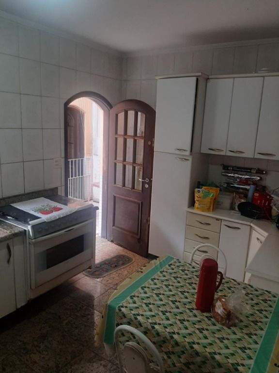 Sobrado à venda com 3 quartos, 240m² - Foto 20