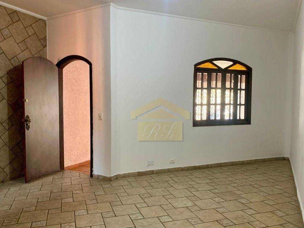 Sobrado à venda com 2 quartos, 120m² - Foto 1