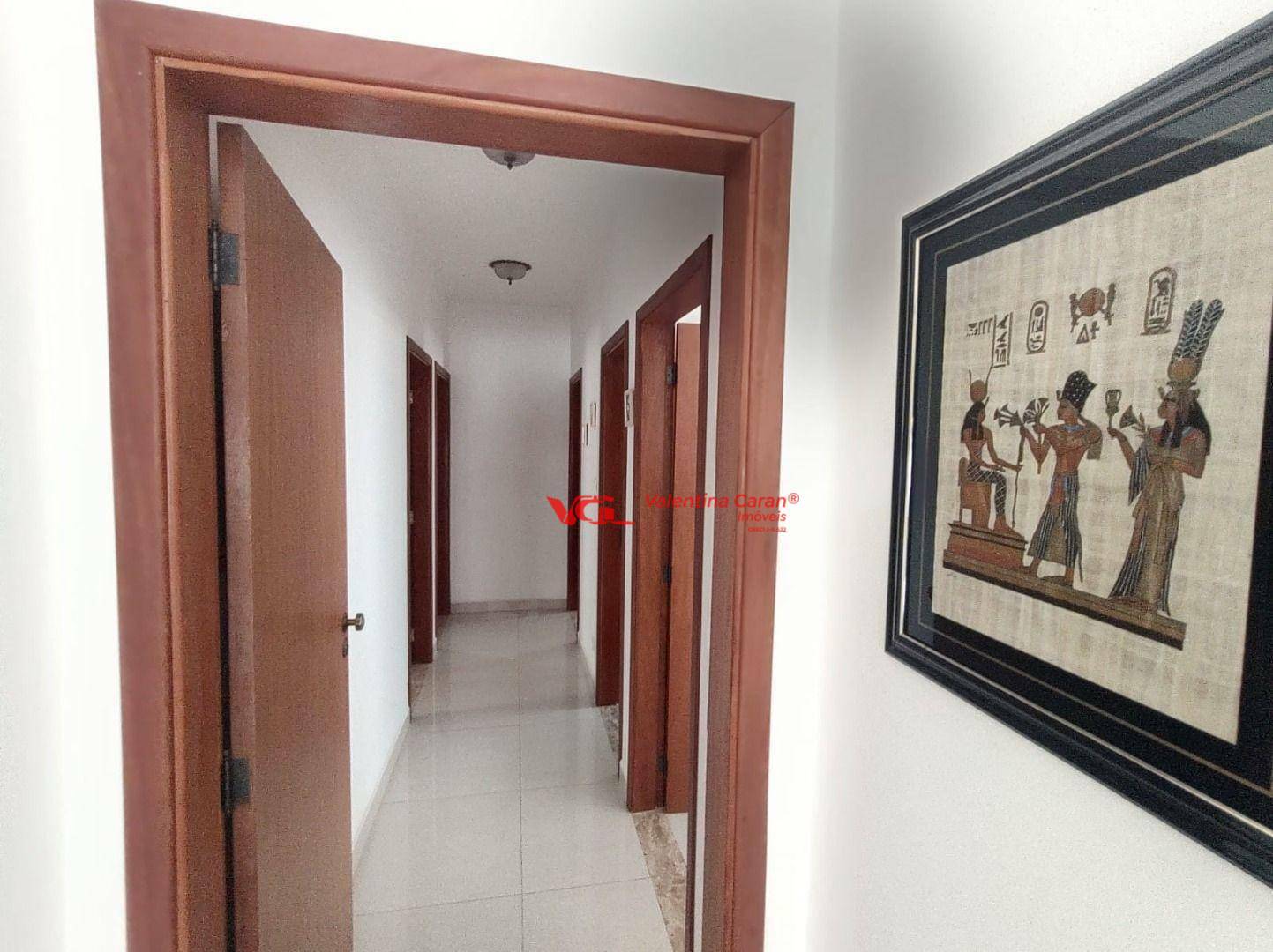 Casa à venda com 4 quartos, 225m² - Foto 11