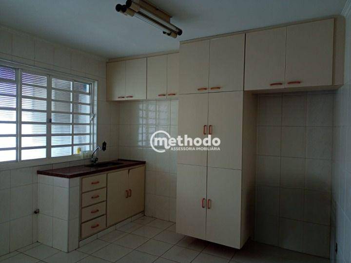 Casa para alugar com 3 quartos, 212m² - Foto 7