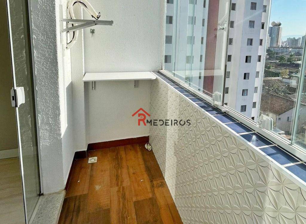 Apartamento à venda com 2 quartos, 70m² - Foto 4