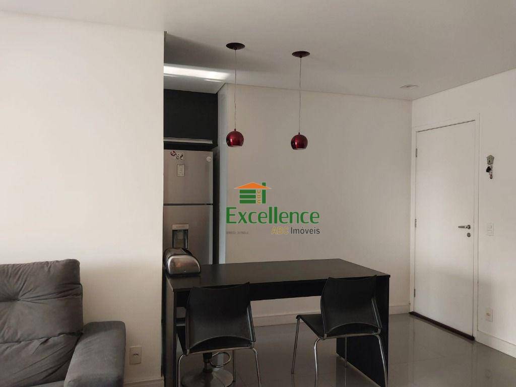 Apartamento à venda com 2 quartos, 68m² - Foto 4