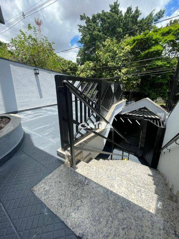 Sobrado à venda e aluguel com 3 quartos, 154m² - Foto 3