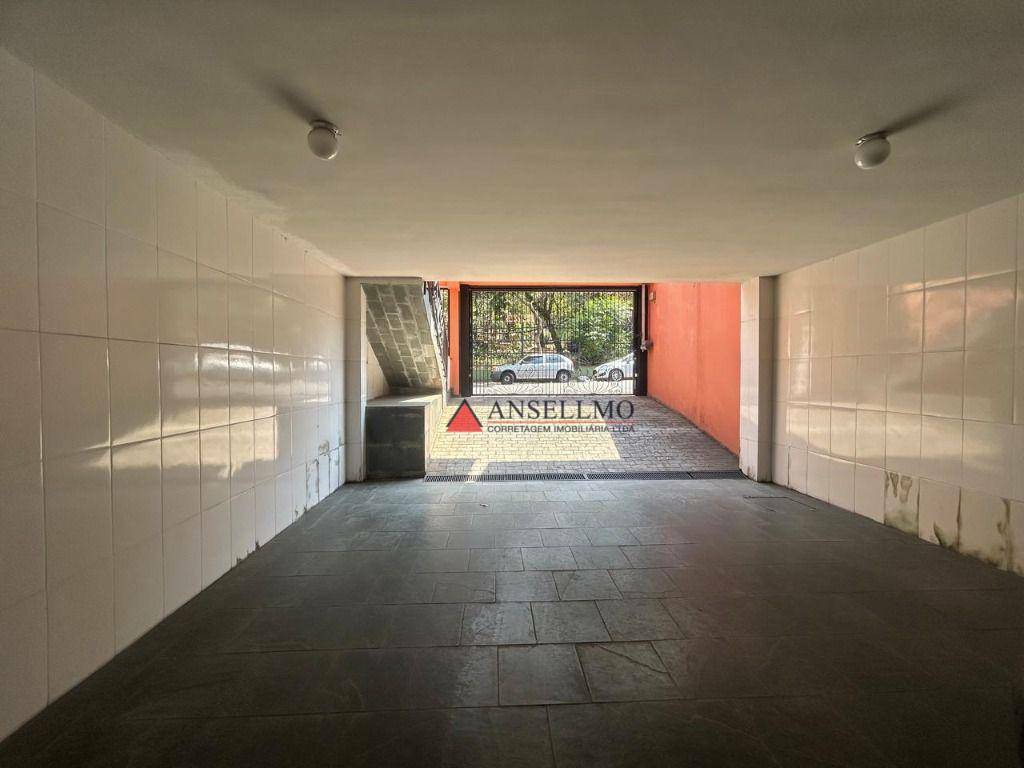Sobrado à venda e aluguel com 4 quartos, 280m² - Foto 31