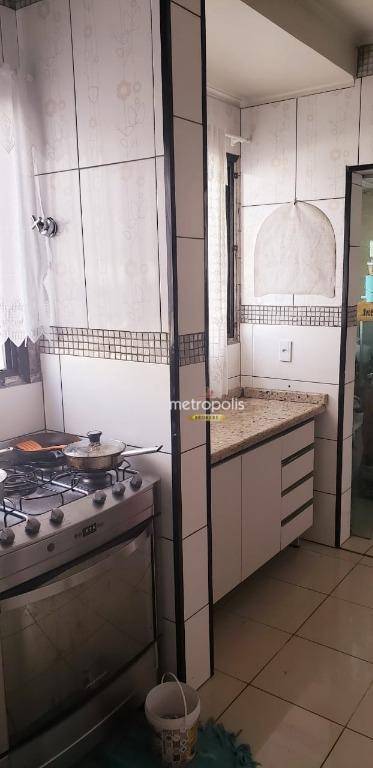 Apartamento à venda com 3 quartos, 107m² - Foto 4