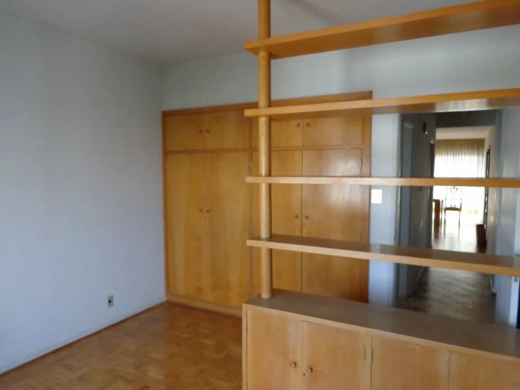 Apartamento à venda com 3 quartos, 202m² - Foto 10