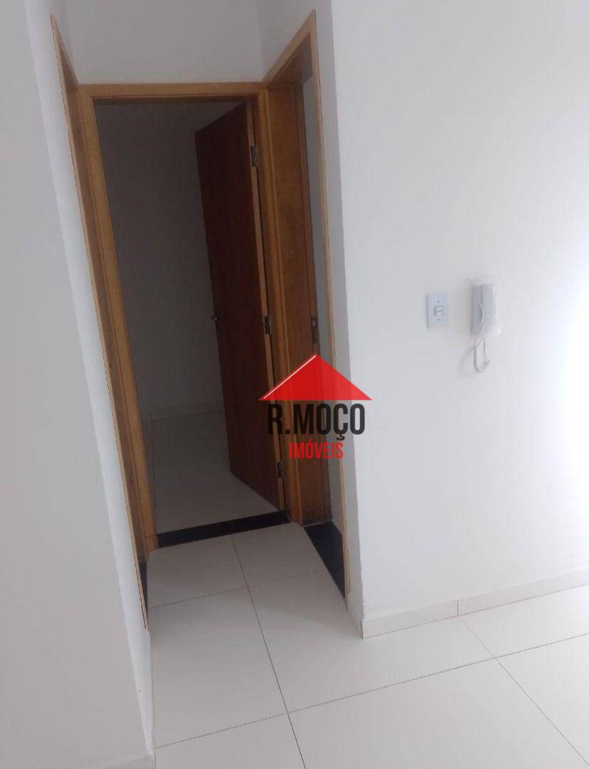 Apartamento à venda com 2 quartos, 34m² - Foto 9