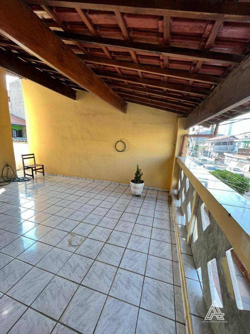 Sobrado à venda com 3 quartos, 200M2 - Foto 60