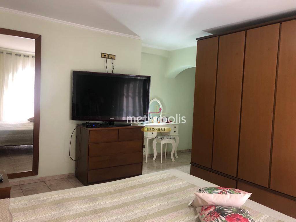 Sobrado à venda com 4 quartos, 350m² - Foto 9