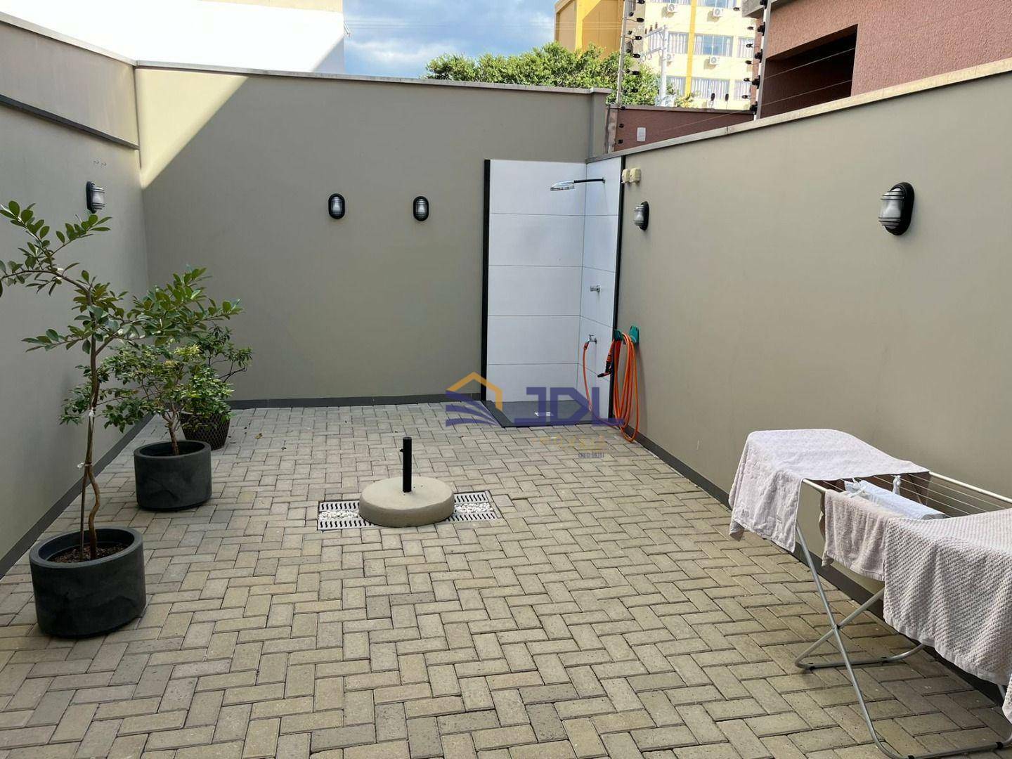 Casa à venda com 2 quartos, 85m² - Foto 18