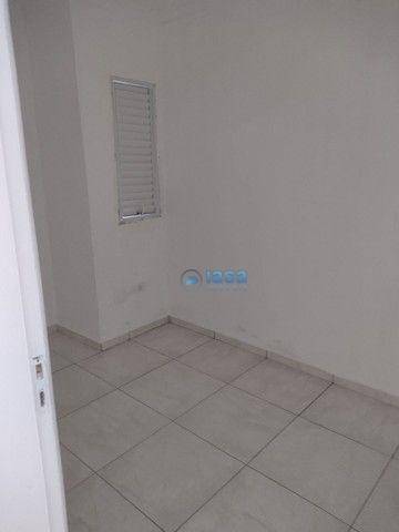 Apartamento à venda com 2 quartos, 60m² - Foto 3