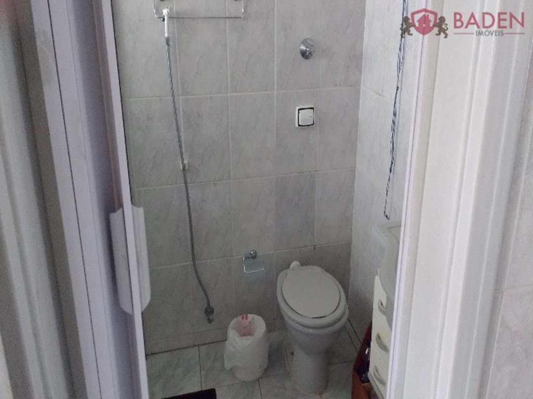 Apartamento à venda com 1 quarto, 30m² - Foto 9