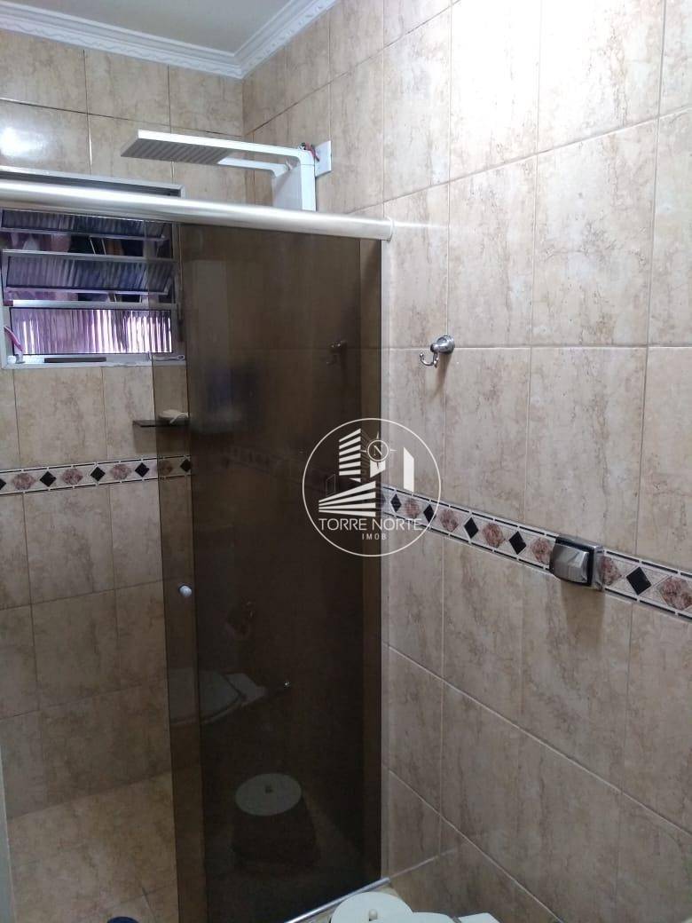 Apartamento à venda com 2 quartos, 64m² - Foto 9