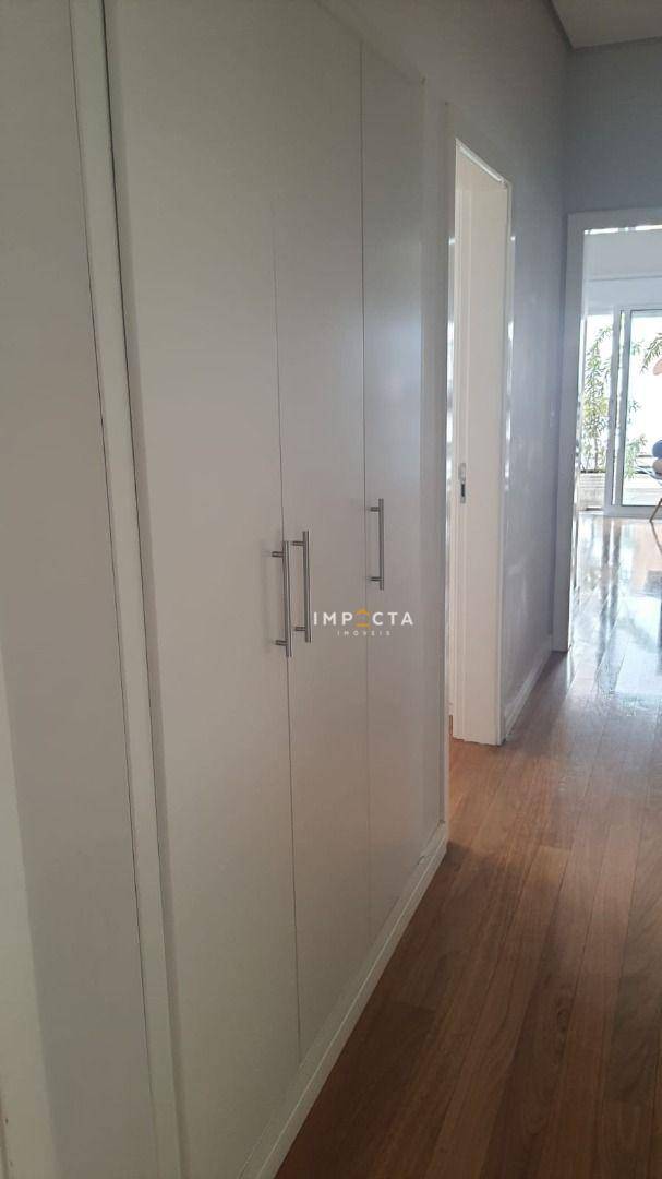 Casa à venda com 3 quartos, 257m² - Foto 14