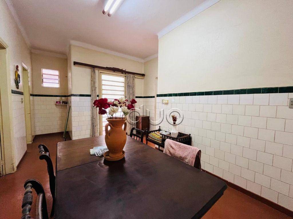 Casa à venda com 4 quartos, 121m² - Foto 18