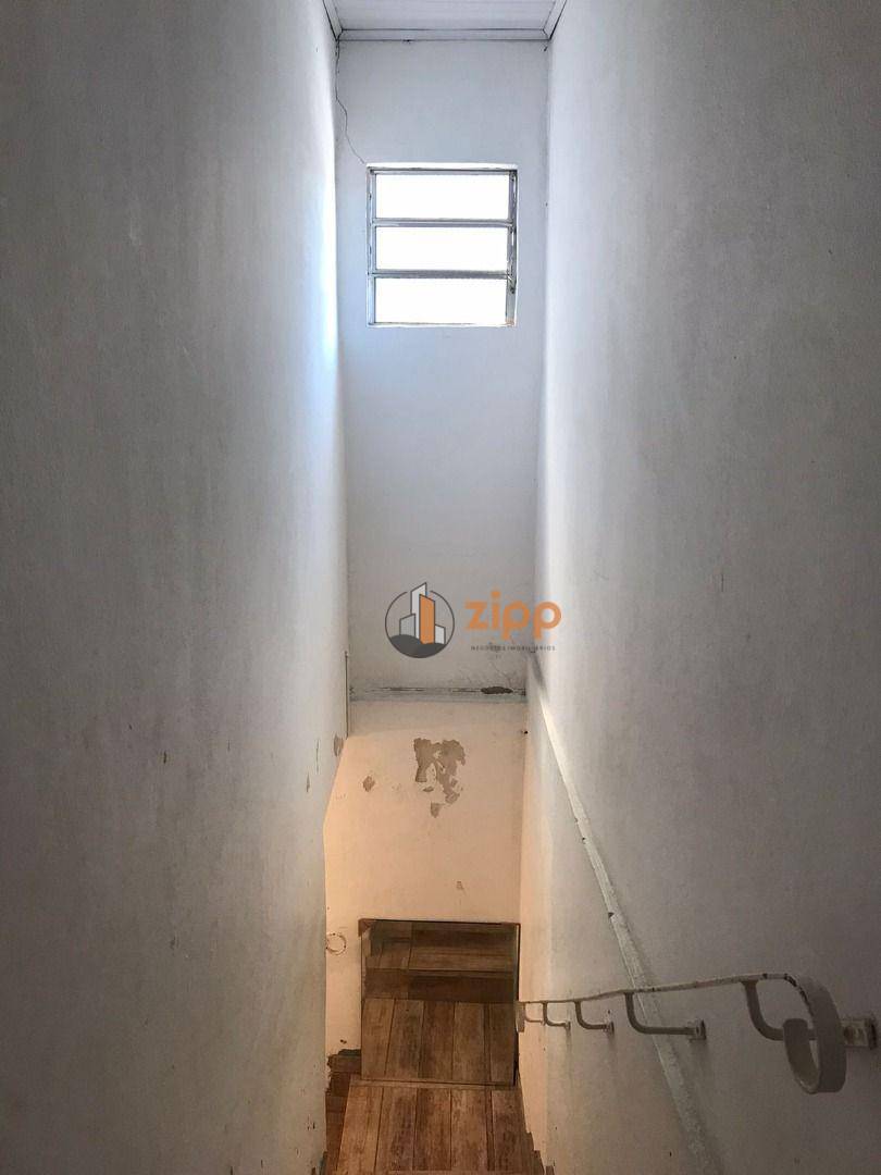 Casa à venda com 4 quartos, 100m² - Foto 11