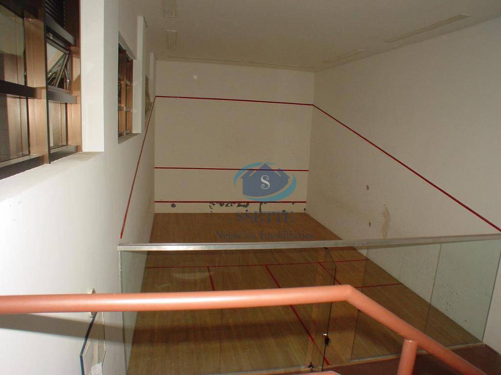 Apartamento à venda com 3 quartos, 185m² - Foto 11