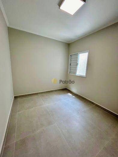 Cobertura à venda com 2 quartos, 155m² - Foto 8