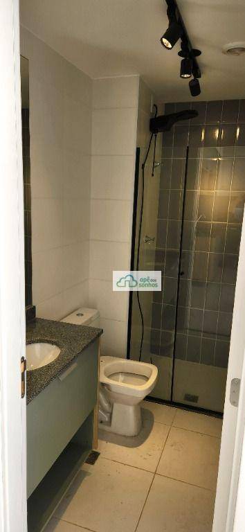 Apartamento à venda com 2 quartos, 70m² - Foto 13