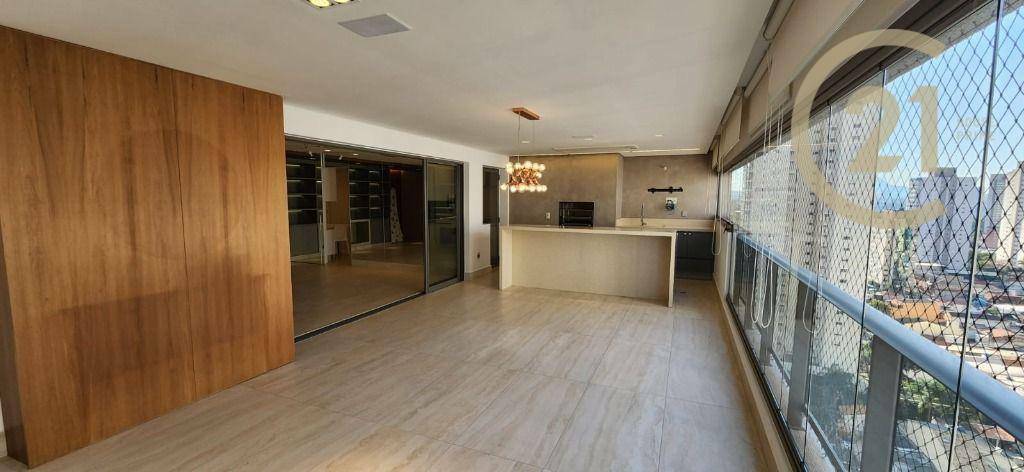 Apartamento à venda com 3 quartos, 173m² - Foto 2