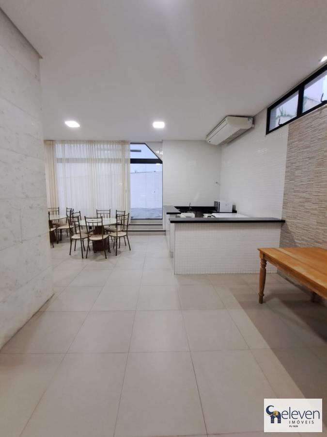 Apartamento à venda com 4 quartos, 145m² - Foto 14