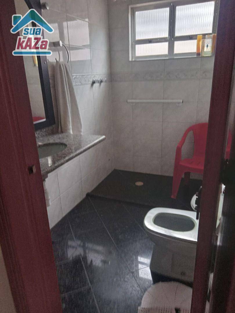 Sobrado à venda com 3 quartos, 200m² - Foto 45