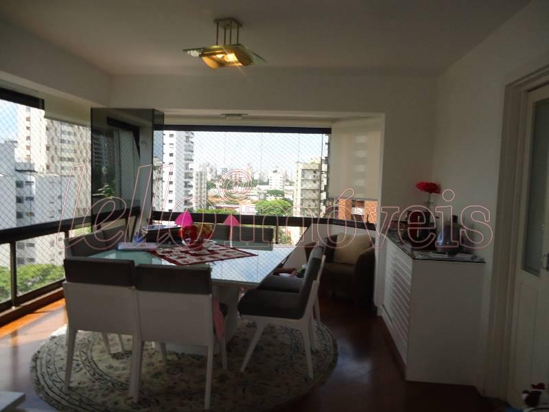 Apartamento à venda com 4 quartos, 200m² - Foto 3