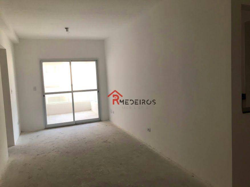 Apartamento à venda com 2 quartos, 83m² - Foto 3