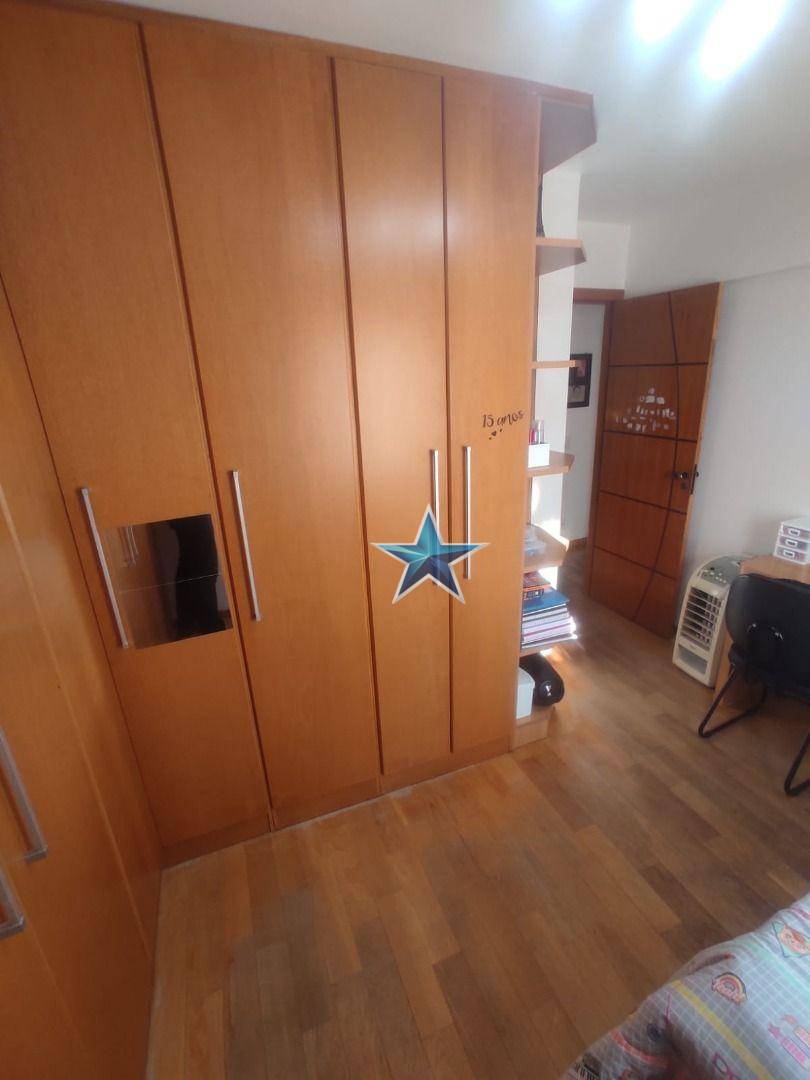 Apartamento à venda com 3 quartos, 81m² - Foto 26