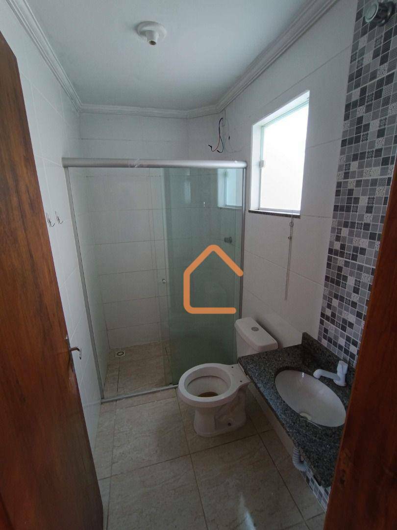 Apartamento para alugar com 2 quartos, 67m² - Foto 7