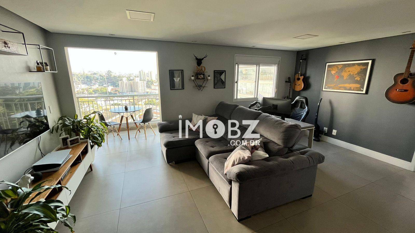 Apartamento à venda com 2 quartos, 65m² - Foto 1