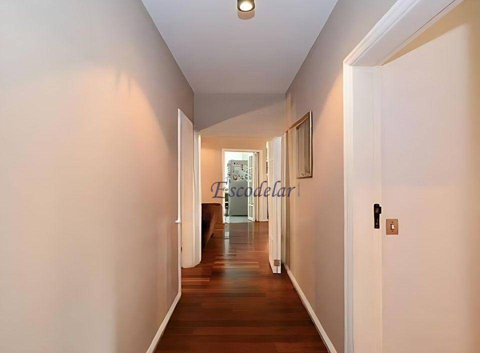 Apartamento à venda com 3 quartos, 150m² - Foto 9