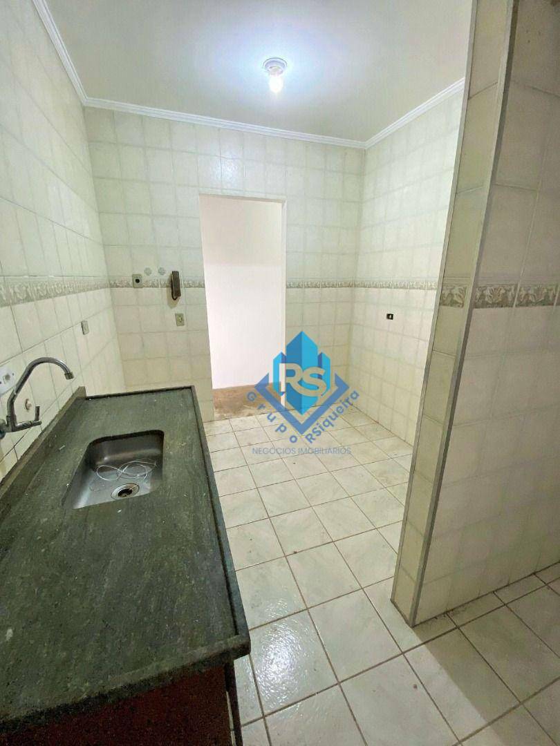 Apartamento à venda com 2 quartos, 75m² - Foto 4