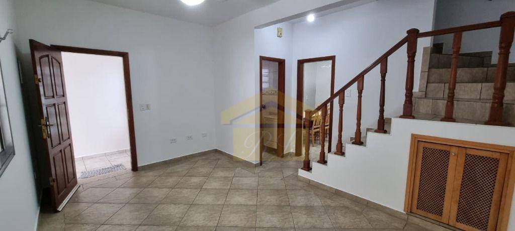 Sobrado à venda com 2 quartos, 126M2 - Foto 2