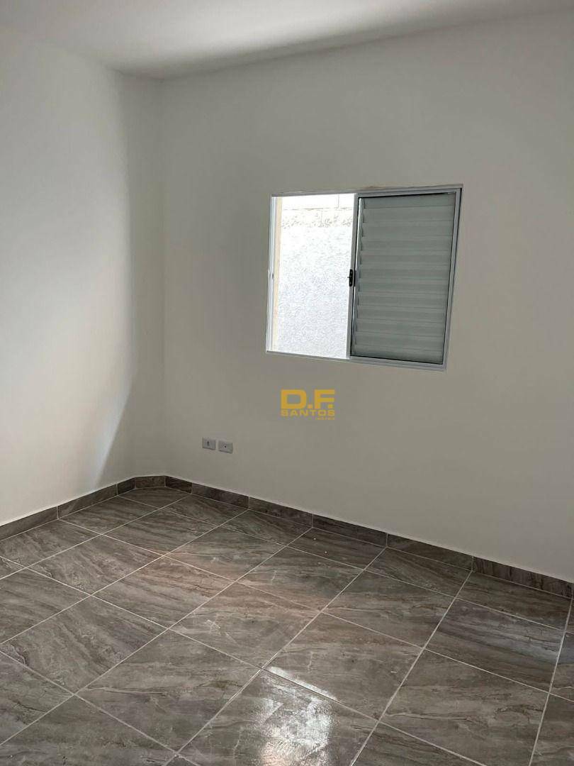 Casa à venda com 2 quartos, 55m² - Foto 6