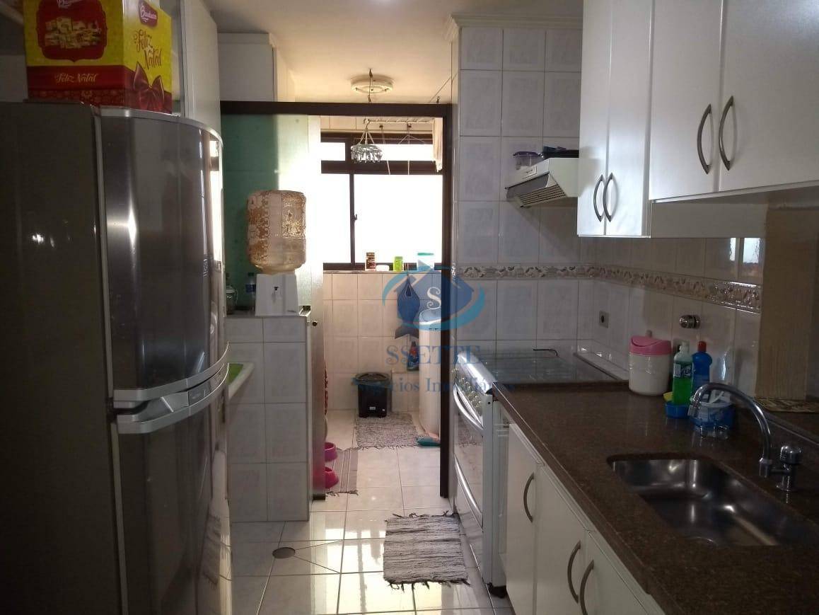 Apartamento à venda com 3 quartos, 82m² - Foto 11